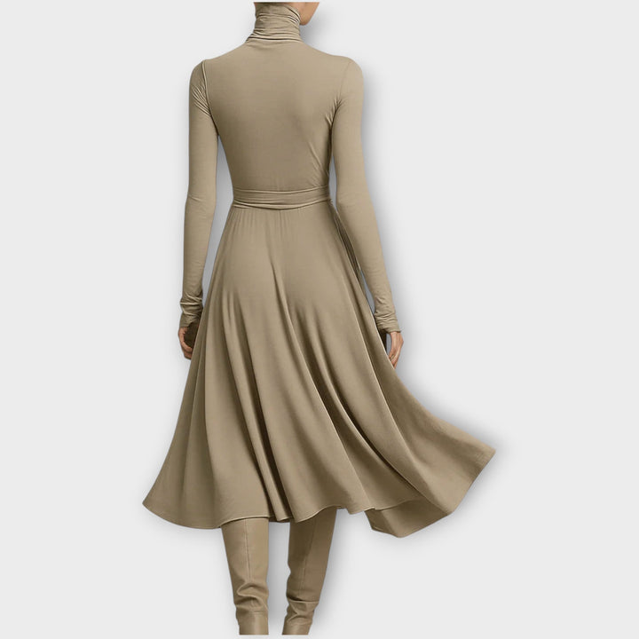 Abito Maxi Avvolgente con Collo Alto Elegante