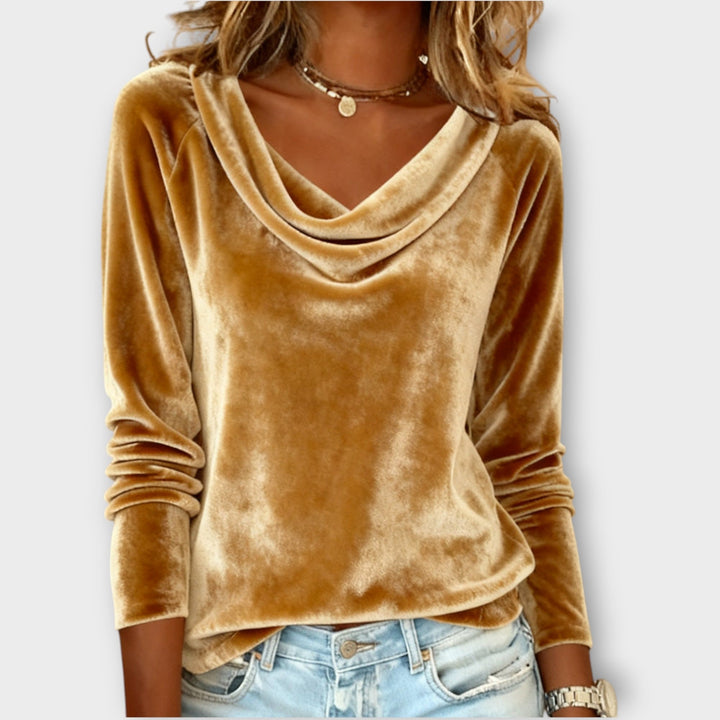 Top lungo con scollo drappeggiato in velluto