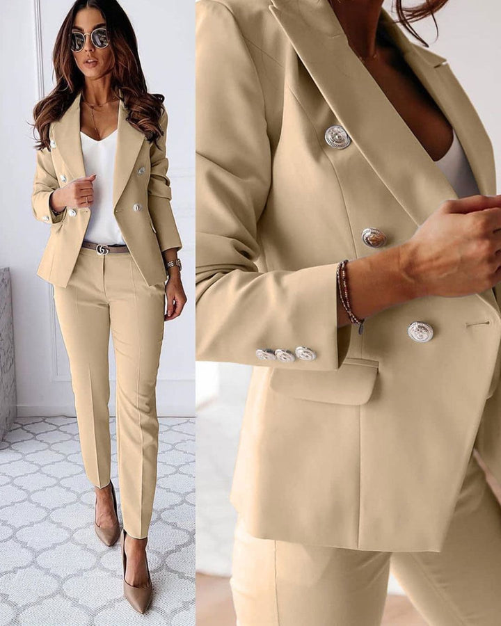 Completo Donna Doppiopetto – Blazer su Misura & Pantaloni Eleganti