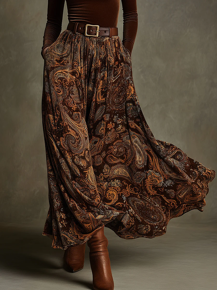 Set top in velluto elasticizzato vintage e gonna maxi paisley con cintura