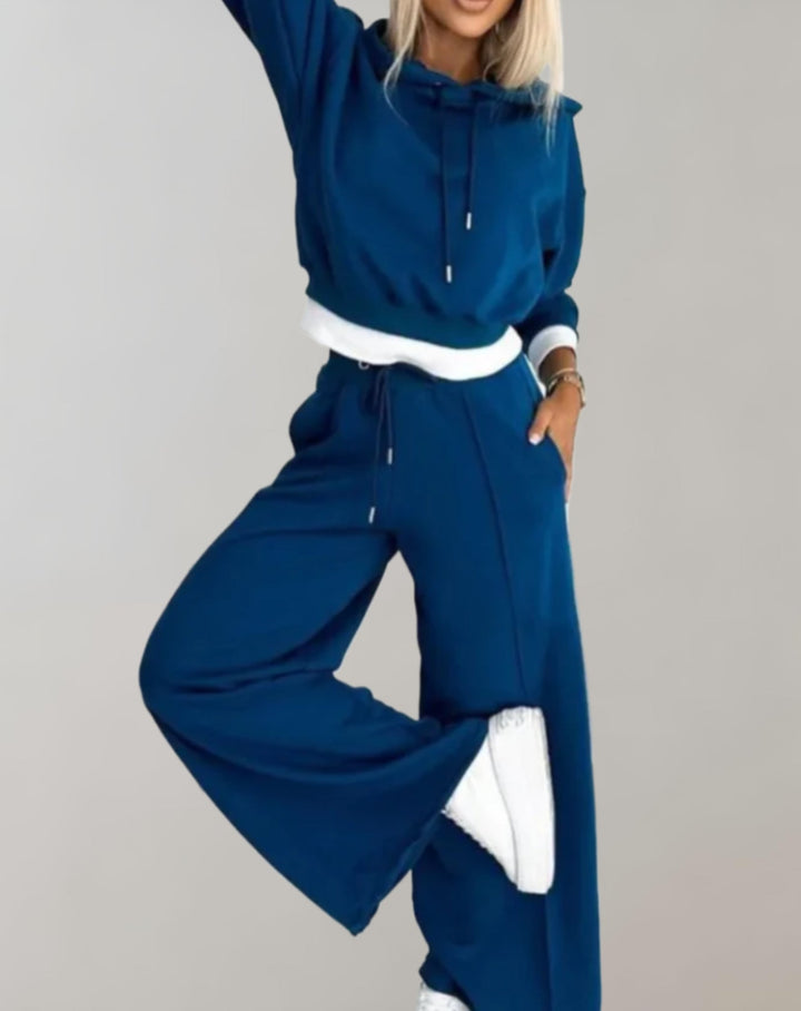 Completo da Donna in 2 Pezzi – Felpa Corto con Cappuccio & Pantaloni a Gamba Larga