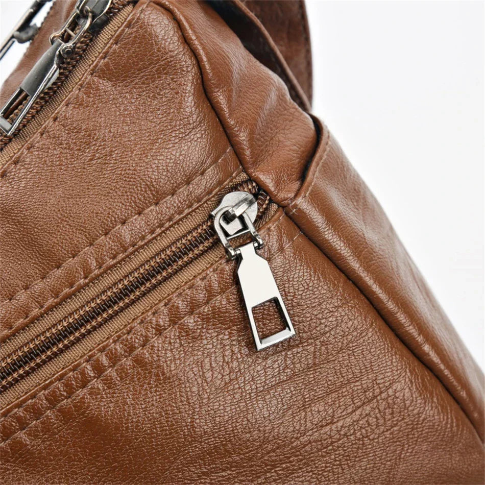 Lilith - Borsa a Tracolla Multi-Layer Senza Tempo