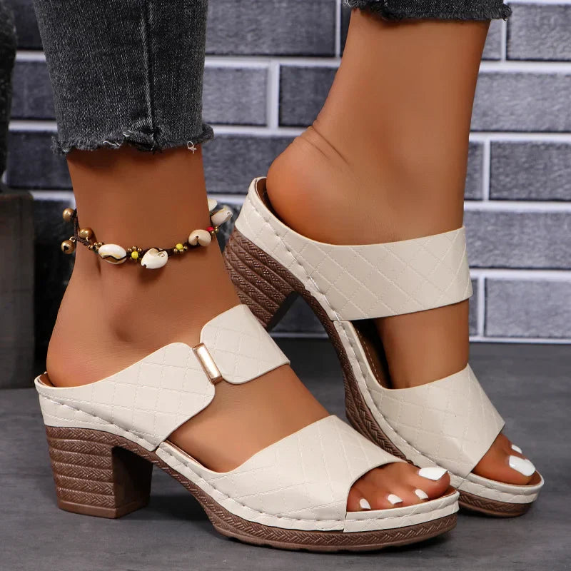 Sienna - Sandali Chic e Robusti