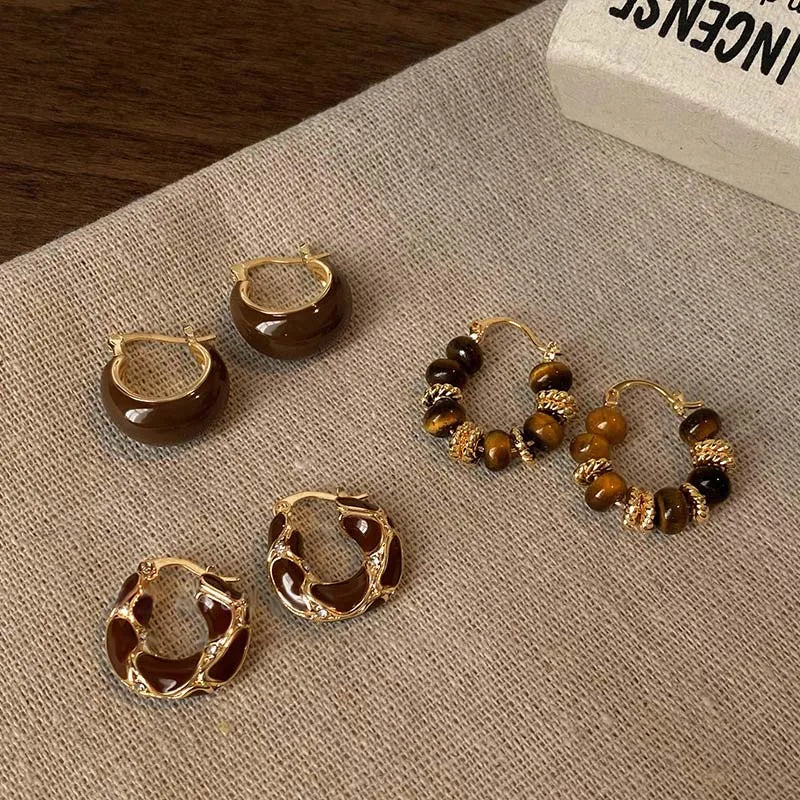 Orecchini a cerchio vintage a forma di U