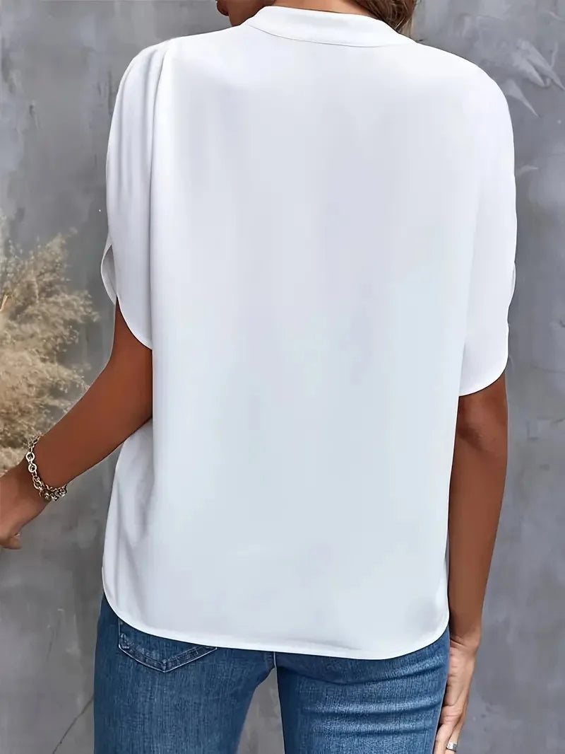 Bettina | Blusa fluida con scollatura a V elegante