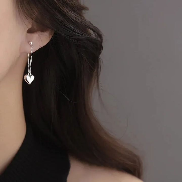 Orecchini a cerchio a forma di cuore geometrico antico