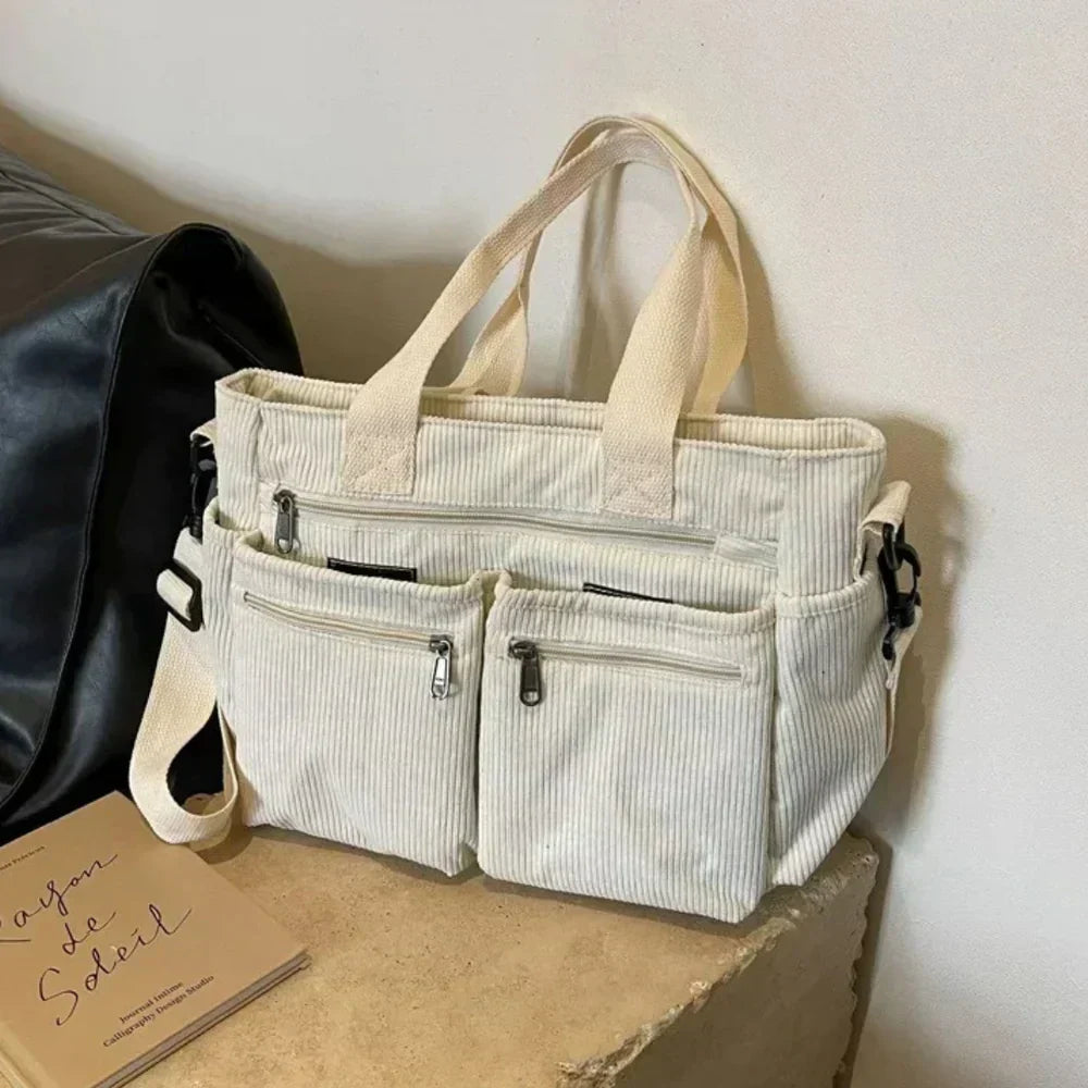 Lina™ - Borsa a Spalla con Dettagli Fatti a Mano