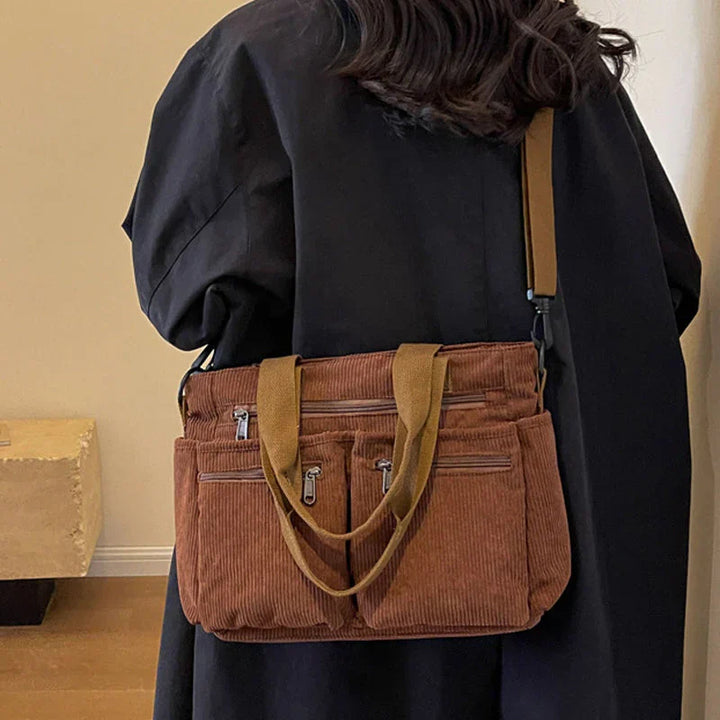 Lina™ - Borsa a Spalla con Dettagli Fatti a Mano