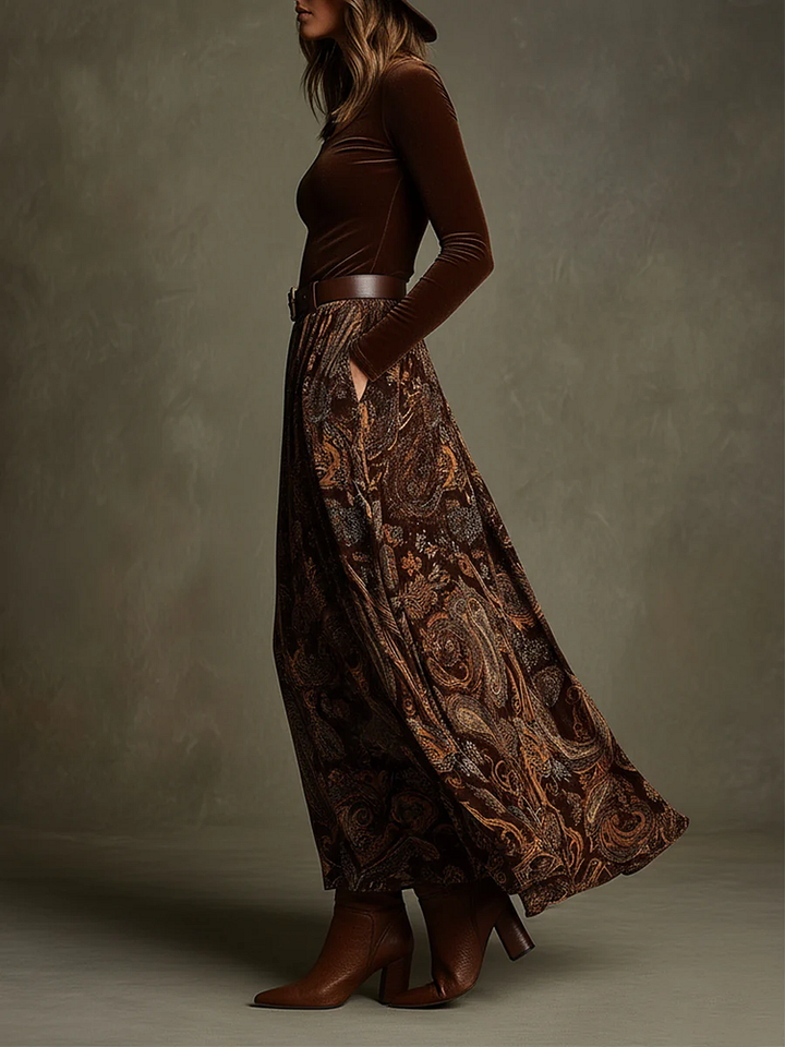 Set top in velluto elasticizzato vintage e gonna maxi paisley con cintura