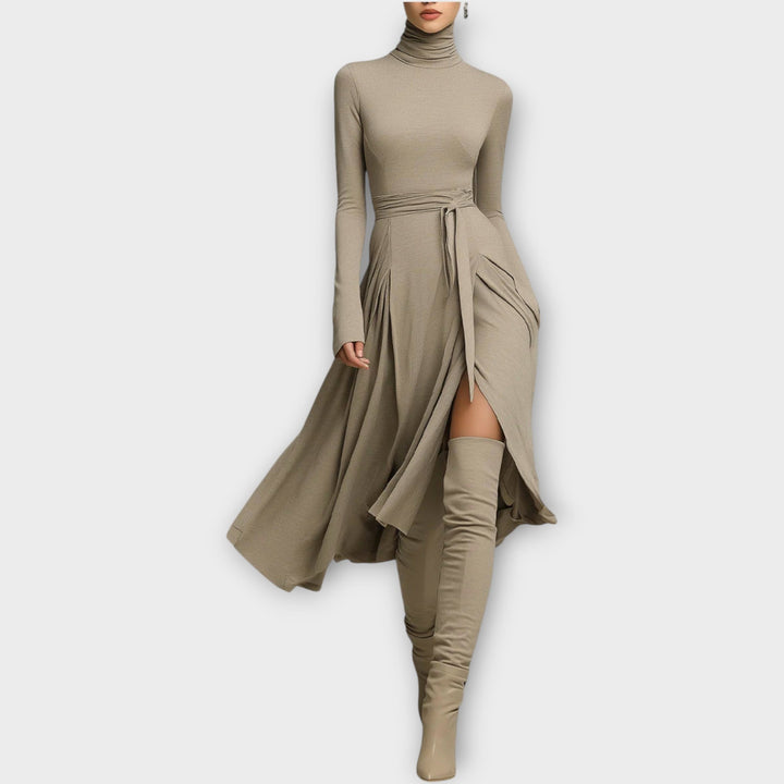Abito Maxi Avvolgente con Collo Alto Elegante