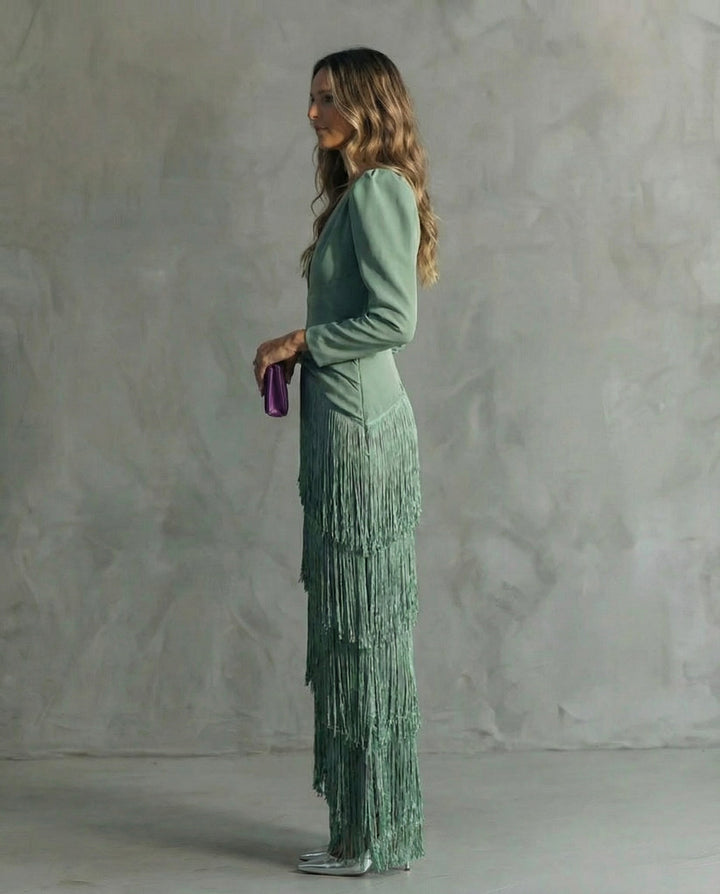 Clara | Abito midi elegante con maniche a frange