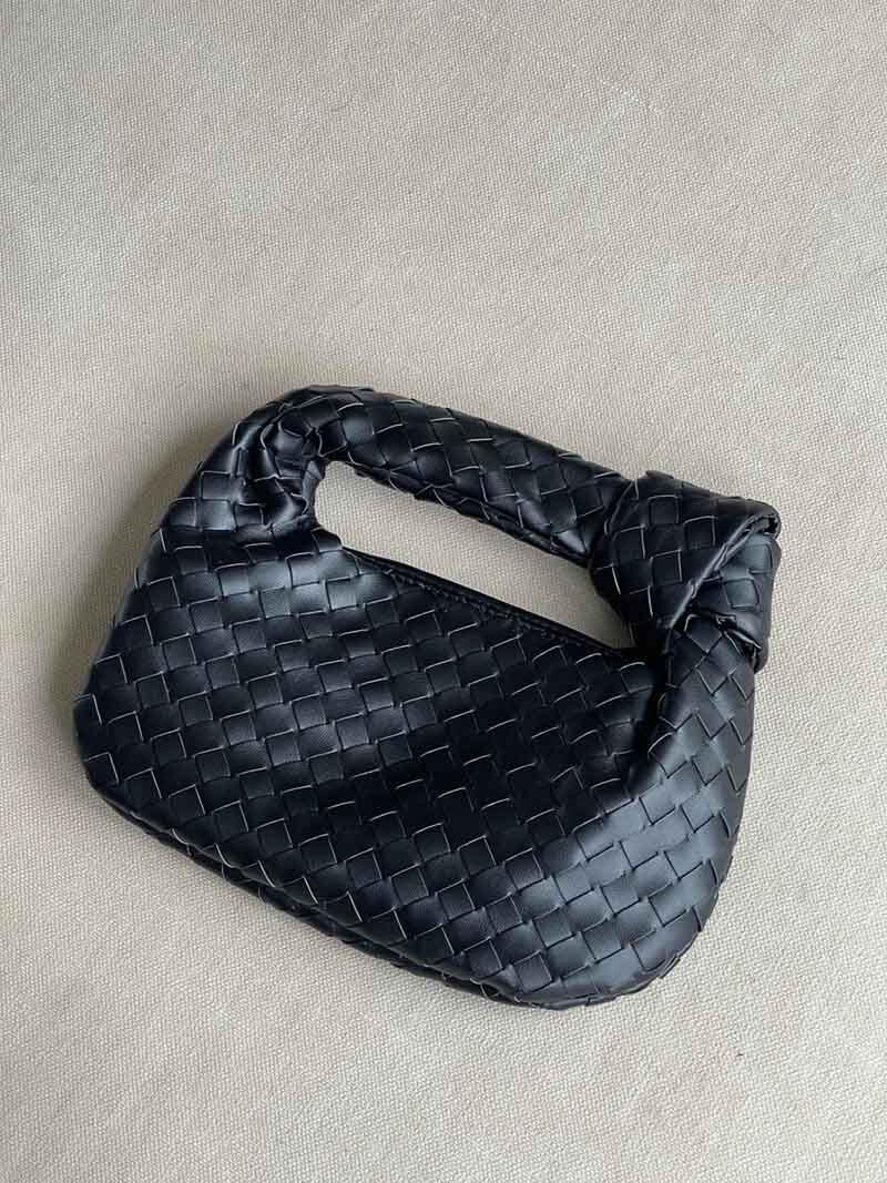 Borsa a Mano Woven da Donna con Manico Annodato e Forma Curva